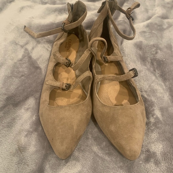 Taupe ankle strap flats - Picture 2 of 4